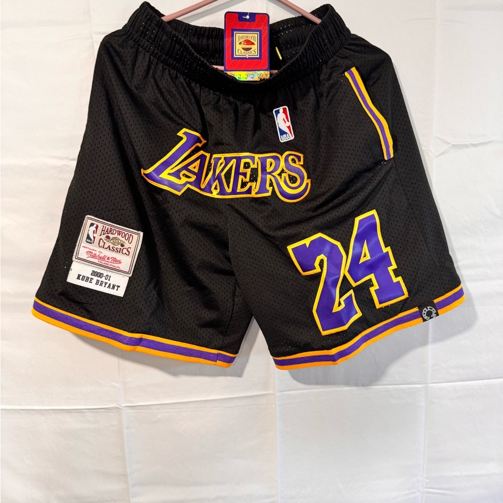 New Mens Lakers Kobe Bryant Hardwood Classics Just Don Black Mamba Shorts Size L